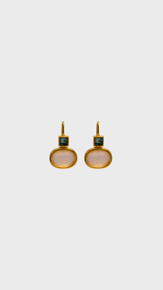 PENDIENTES NIKA EN BLANCO